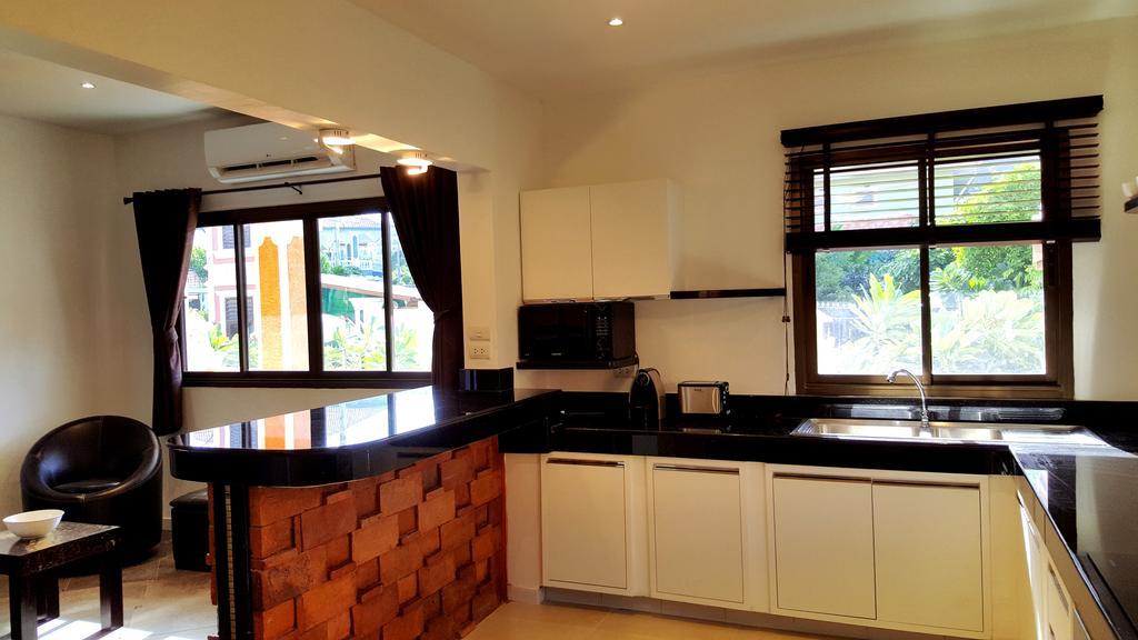Hideland - The Luxury Tropical Villa Pattaya Bagian luar foto