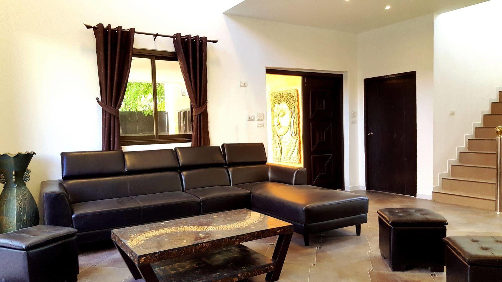 Hideland - The Luxury Tropical Villa Pattaya Bagian luar foto