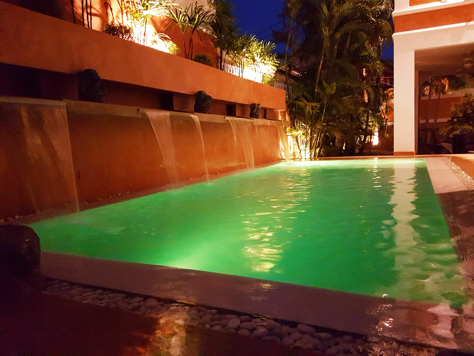 Hideland - The Luxury Tropical Villa Pattaya Bagian luar foto