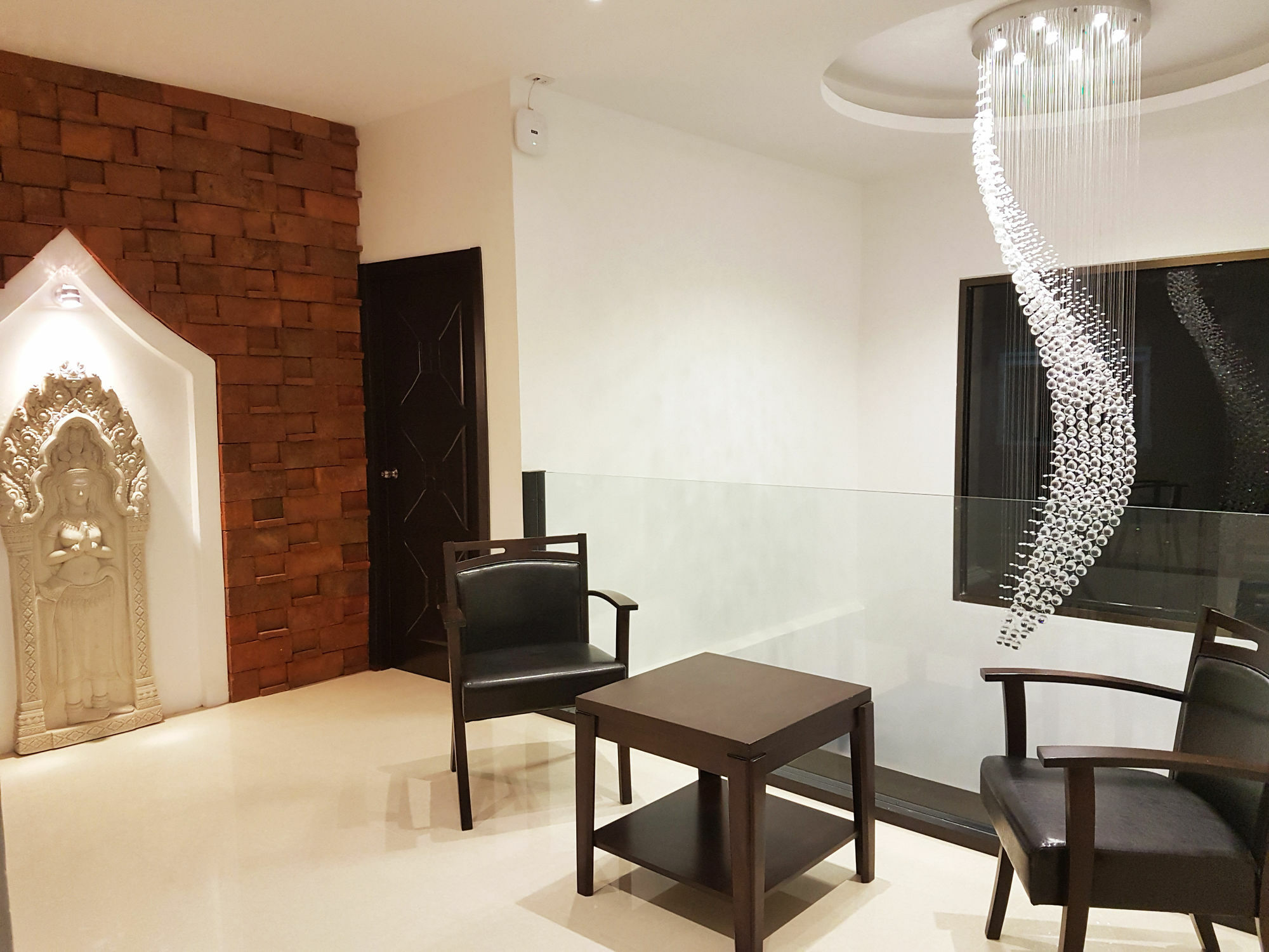 Hideland - The Luxury Tropical Villa Pattaya Bagian luar foto